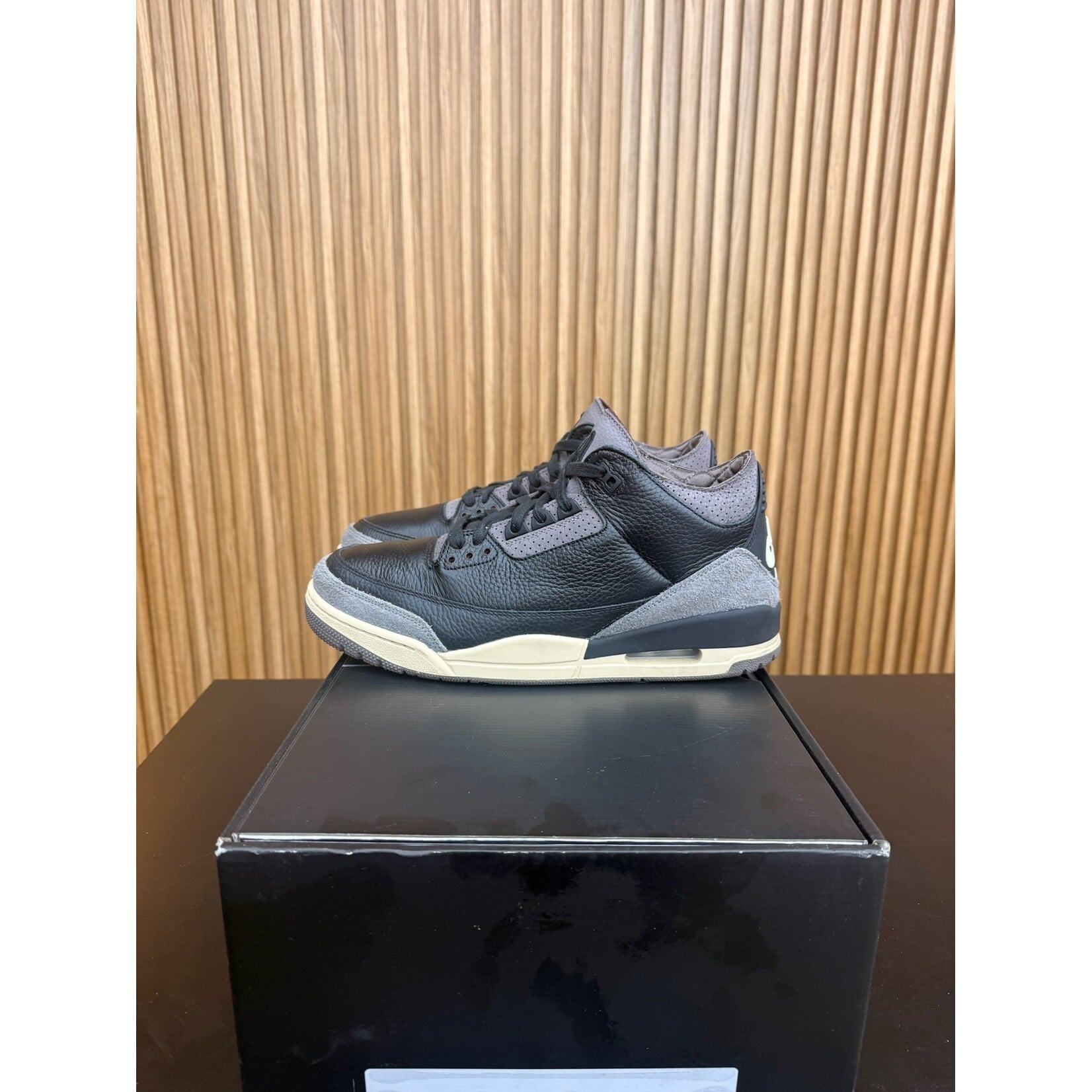 Jordan Jordan 3 Retro OG SP A Ma Maniére While You Were Sleeping (Women's) Size 13W, PREOWNED DAMAGED BOX*
