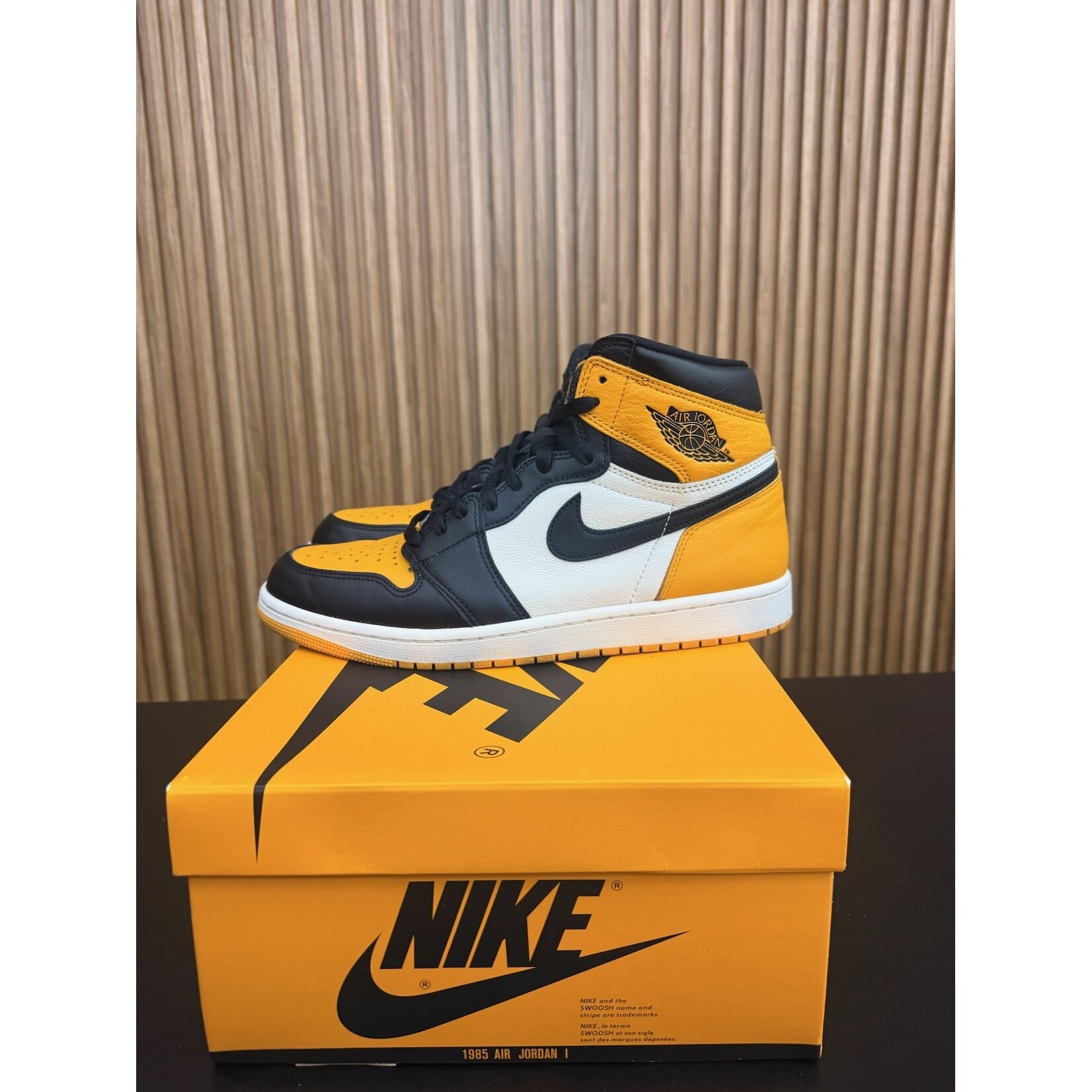Jordan Jordan 1 Retro High OG Taxi Size 10.5, PREOWNED*