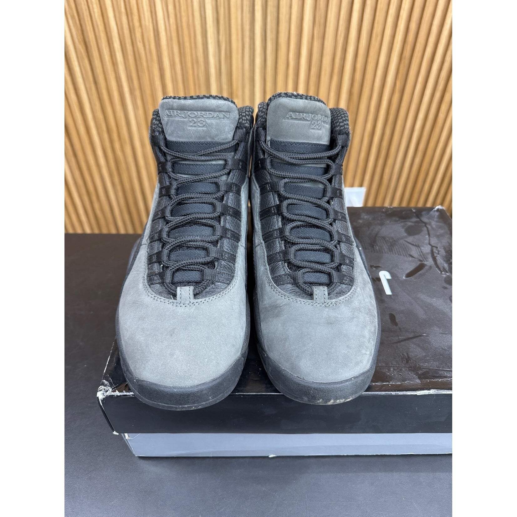 Jordan Jordan 10 Retro Shadow (2018) Size 10, PREOWNED*