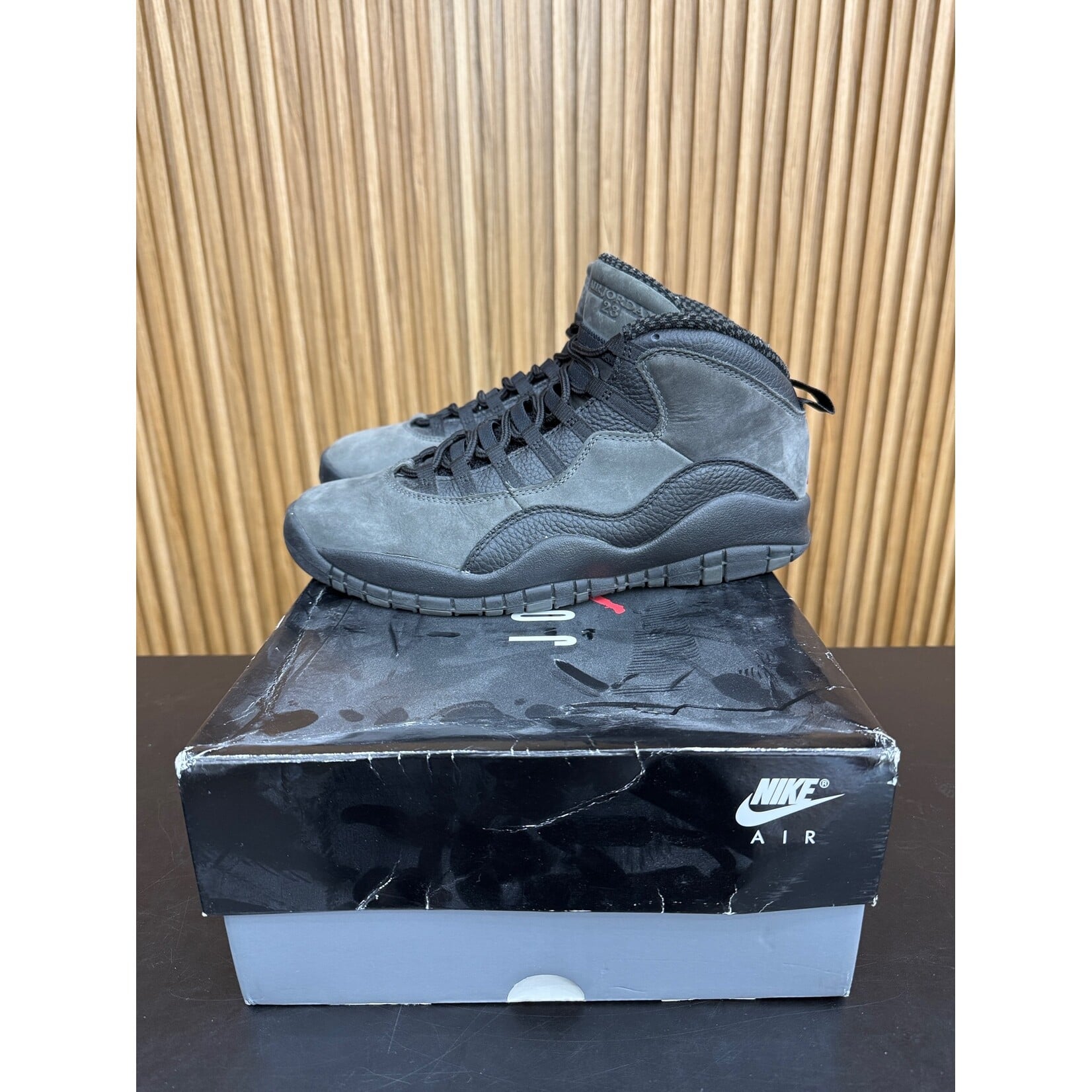 Jordan Jordan 10 Retro Shadow (2018) Size 10, PREOWNED*