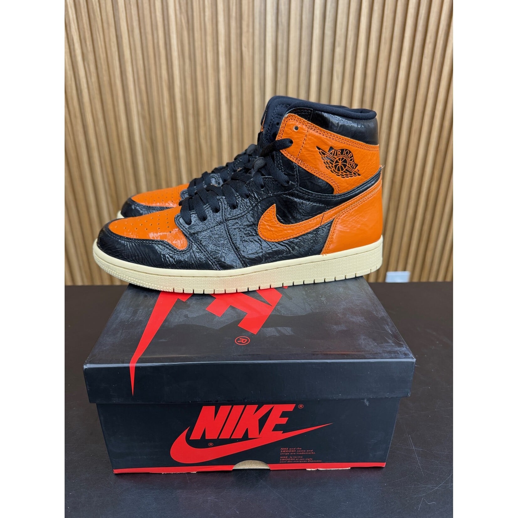 Jordan Jordan 1 Retro High Shattered Backboard 3.0 Size 9.5, PREOWNED*