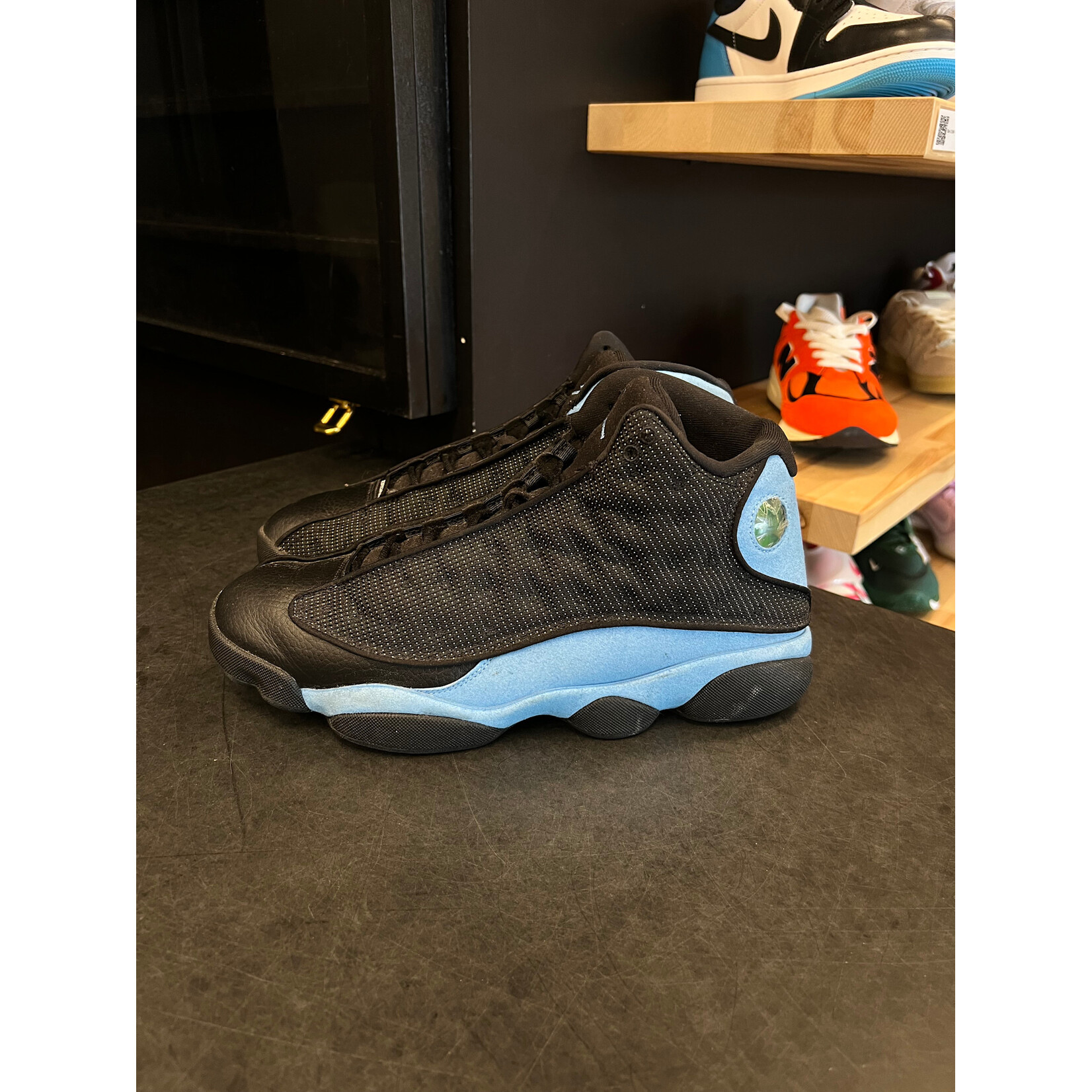 Jordan Jordan 13 Retro Black University Blue Size 11.5, PREOWNED*
