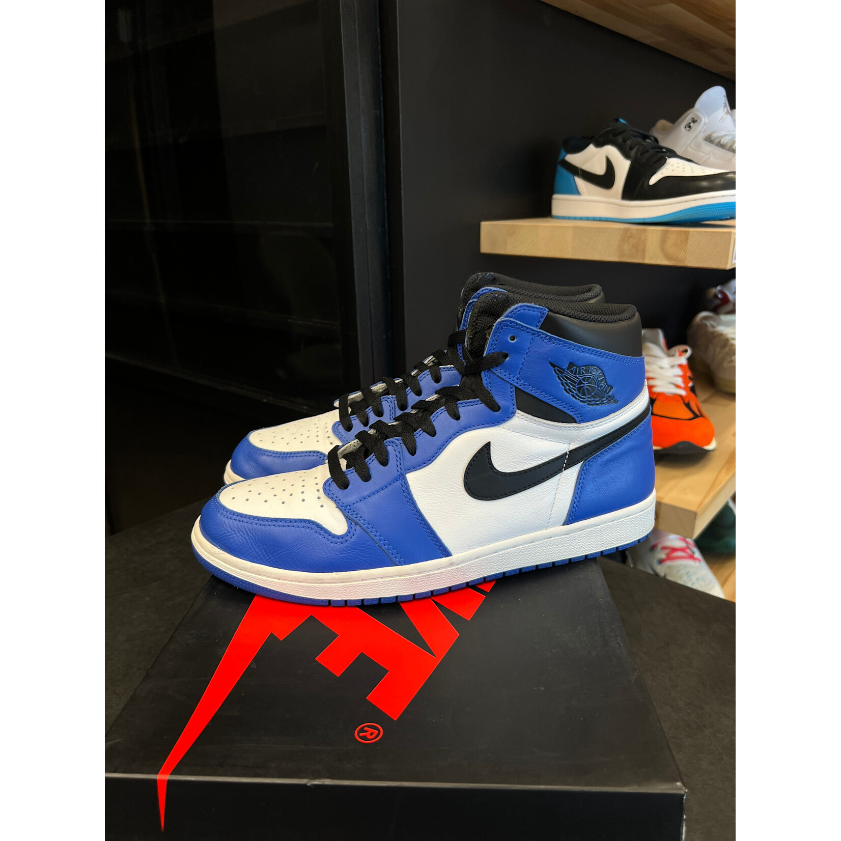 Jordan Jordan 1 Retro High Game Royal Size 11.5, PREOWNED