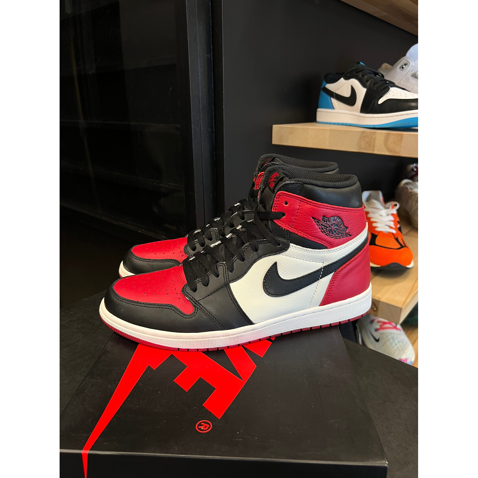 Jordan Jordan 1 Retro High Bred Toe Size 11.5, PREOWNED*
