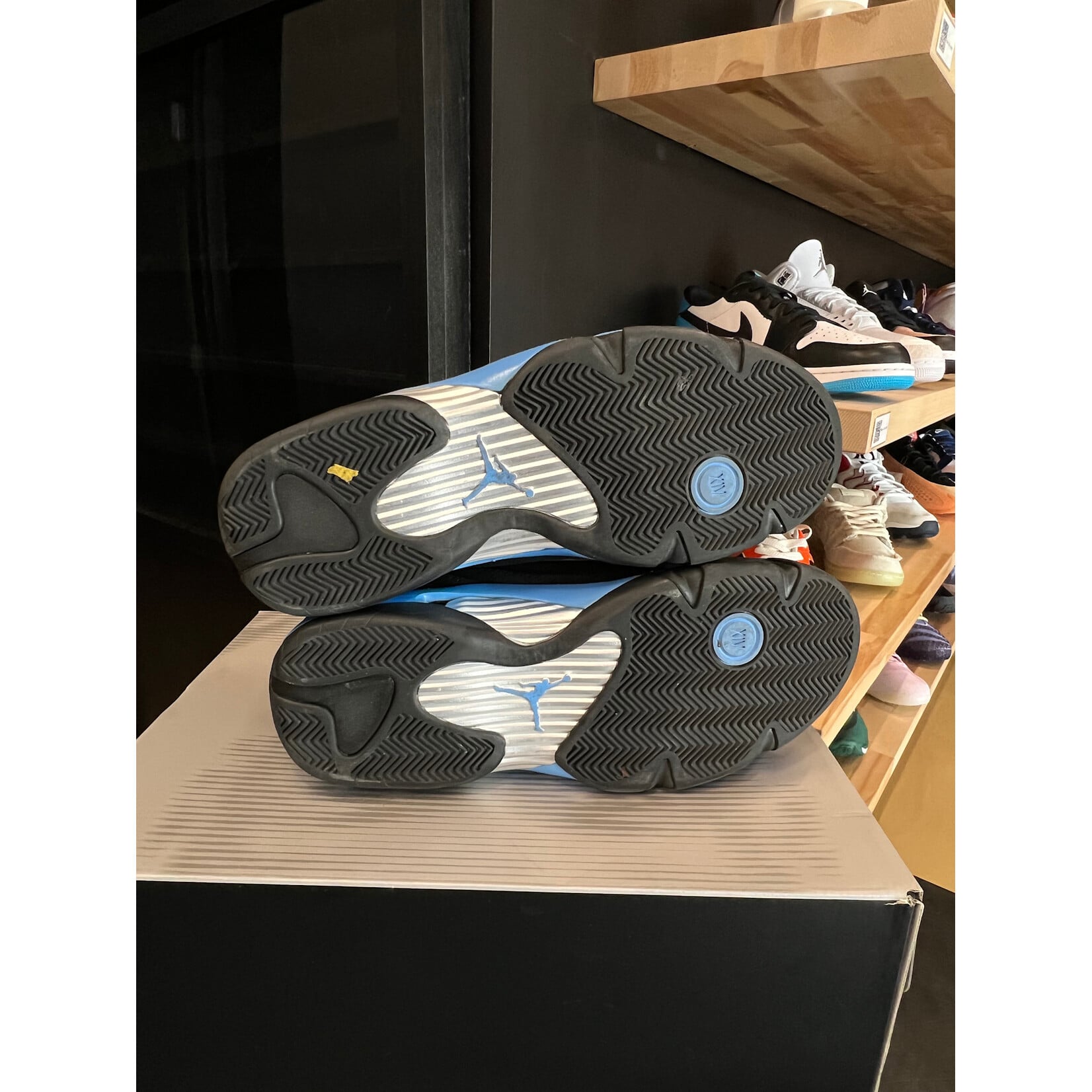 Jordan Jordan 14 Retro Black University Blue (2026) Size 12, PREOWNED*