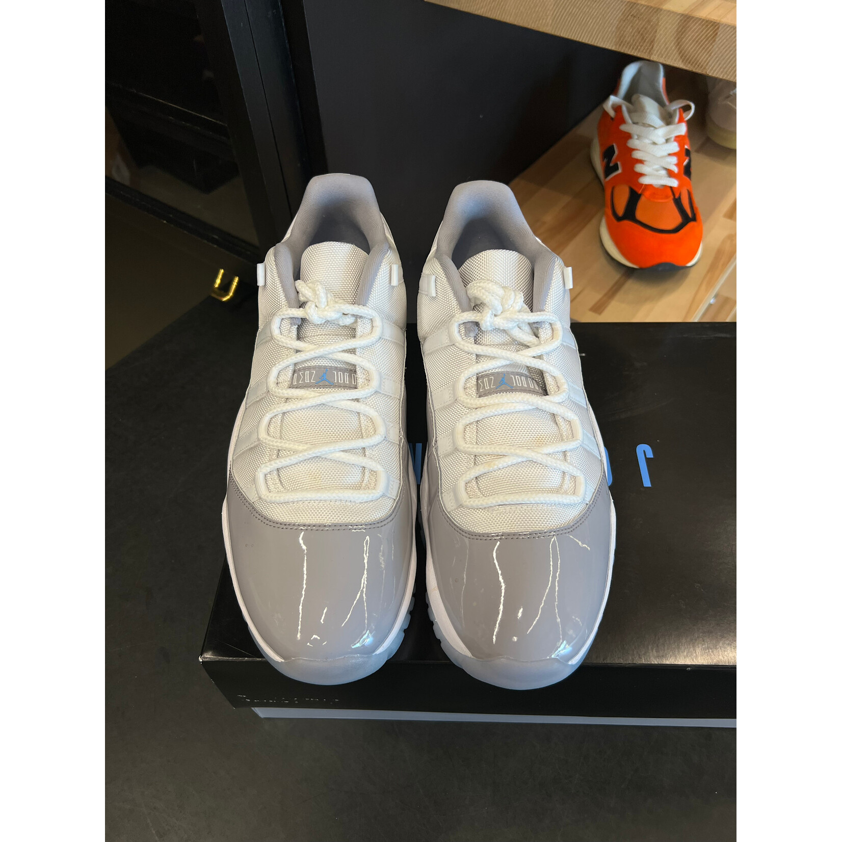 Jordan Jordan 11 Retro Low Cement Grey Size 13, PREOWNED*