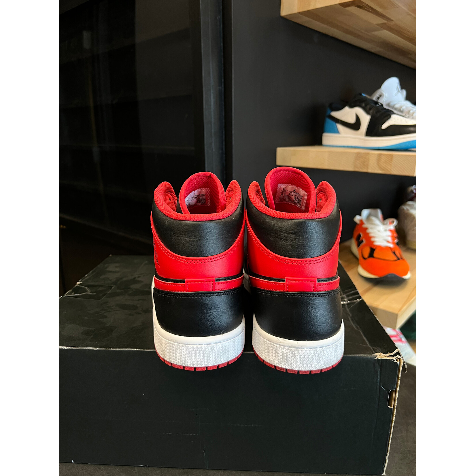 Jordan Jordan 1 Mid Alternate Bred (2022) Size 13, PREOWNED