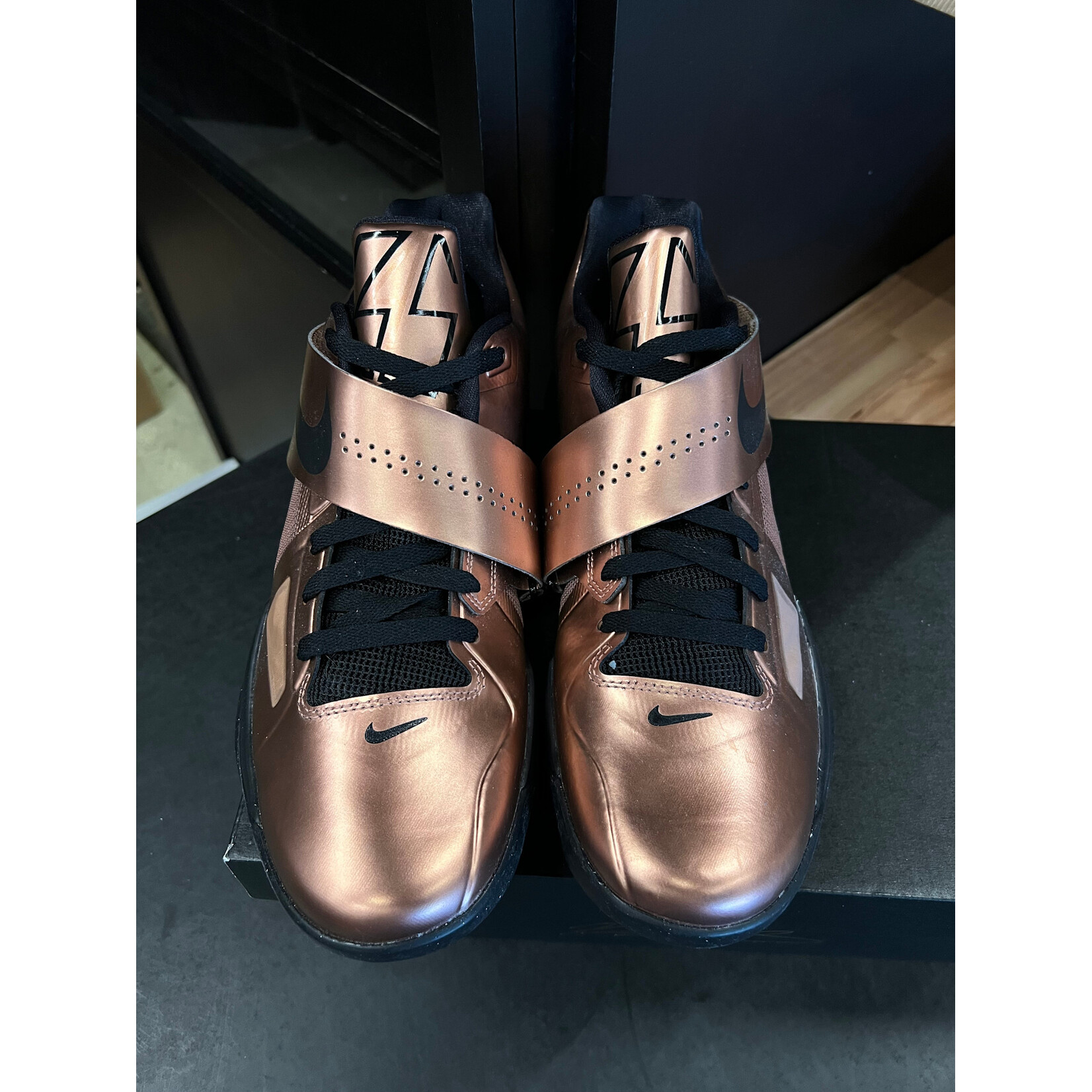Nike Nike KD 4 Christmas (2024) Size 10.5, PREOWNED*