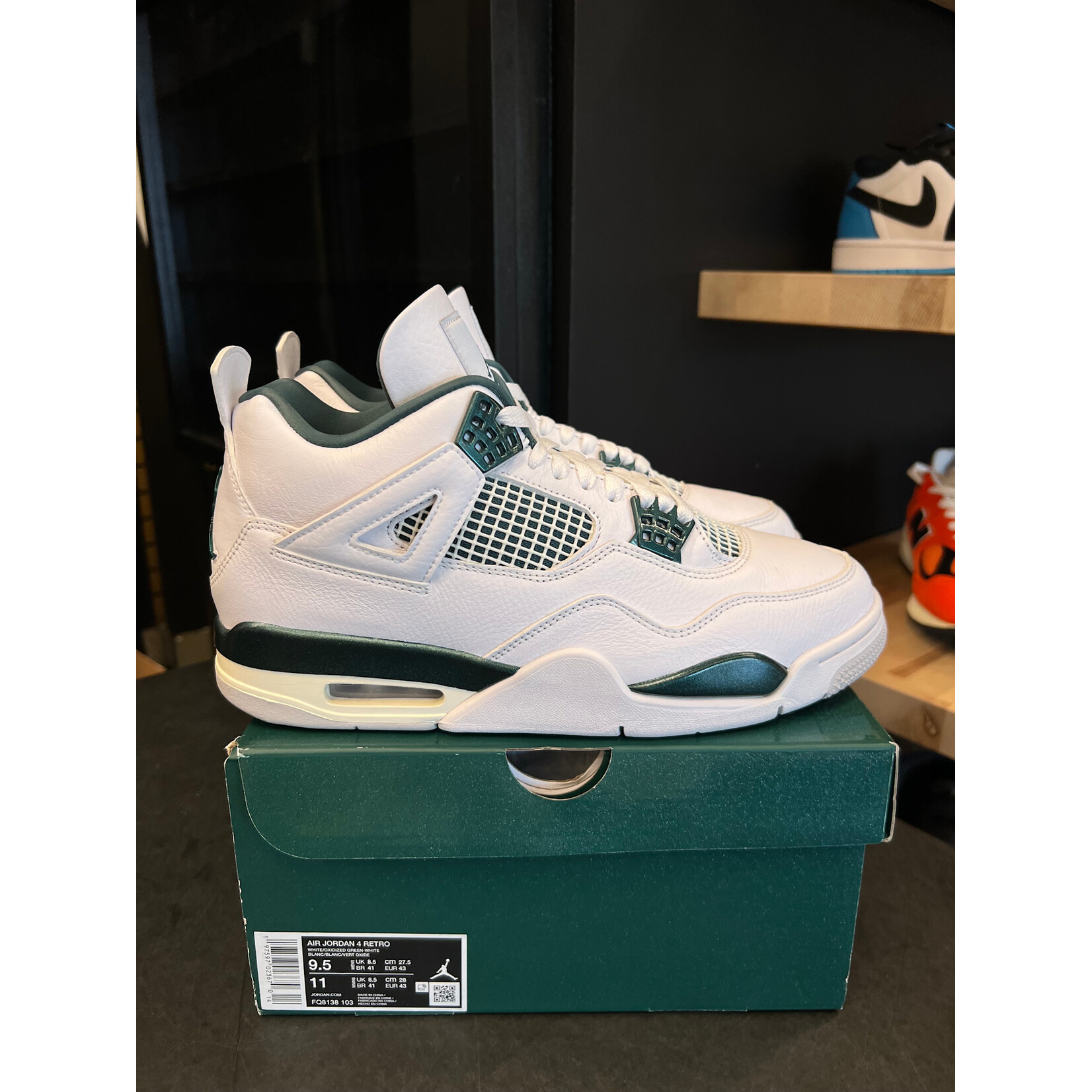 Jordan Jordan 4 Retro Oxidized Green Size 9.5, PREOWNED*
