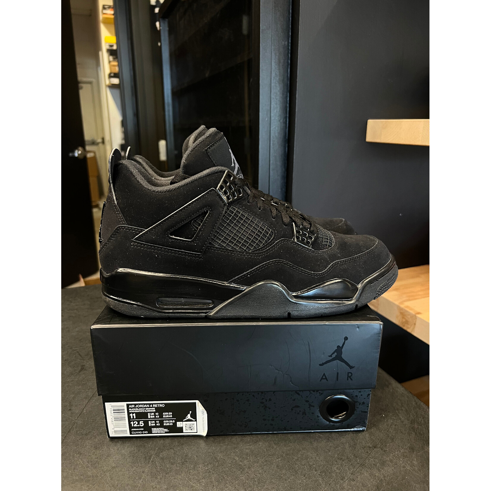 Jordan Jordan 4 Retro Black Cat (2020) Size 11, PREOWNED*