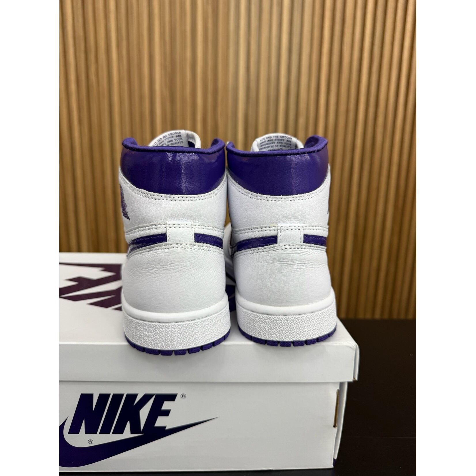 Jordan Jordan 1 Retro High Court Purple (Women's) Size 8.5W, PREOWNED