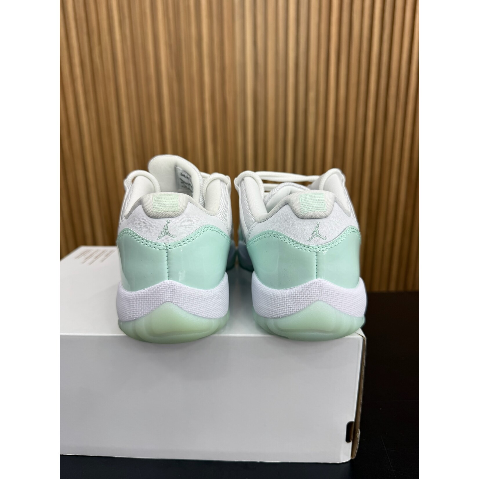 Jordan Jordan 11 Retro Low Igloo (Women's) Size 7W, DS BRAND NEW HALF BOX