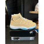 Jordan Jordan 11 Retro H-Town Size 10, PREOWNED*