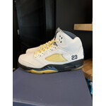 Jordan Jordan 5 Retro A Ma Maniére Dawn (Women's) Size 10W, PREOWNED*