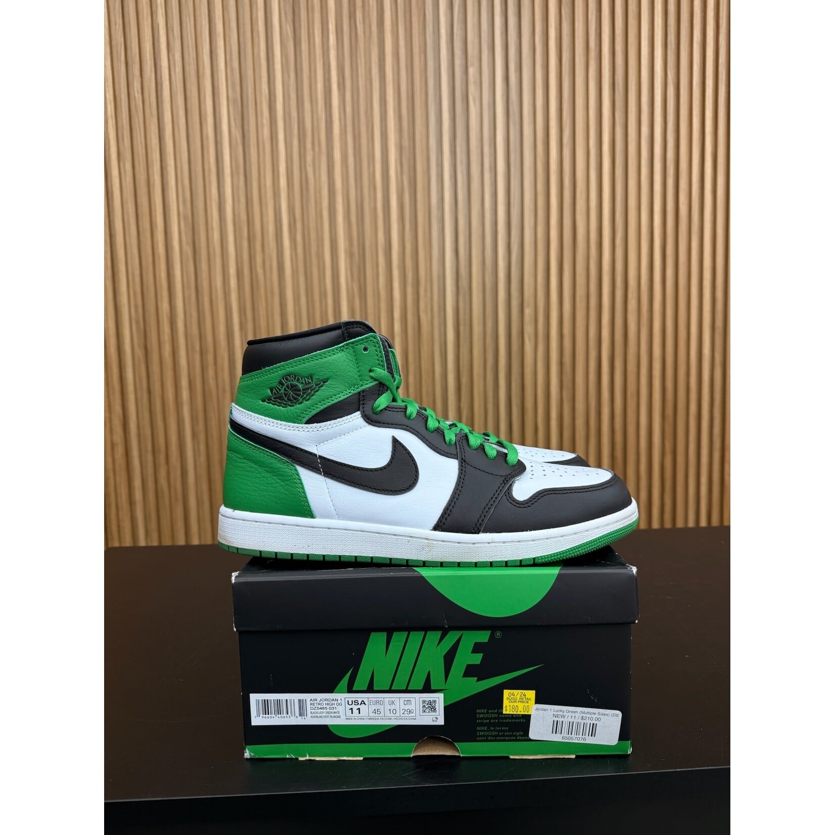 Jordan Jordan 1 Retro High OG Lucky Green Size 11, PREOWNED