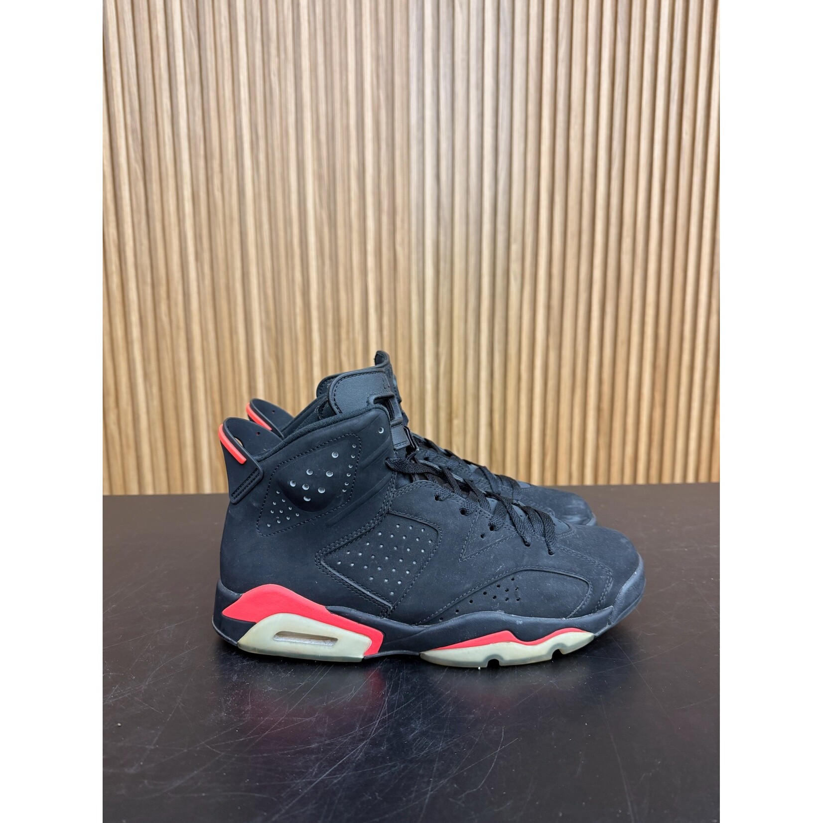 Jordan Jordan 6 Retro Infrared Black (2014) Size 10, PREOWNED NO BOX
