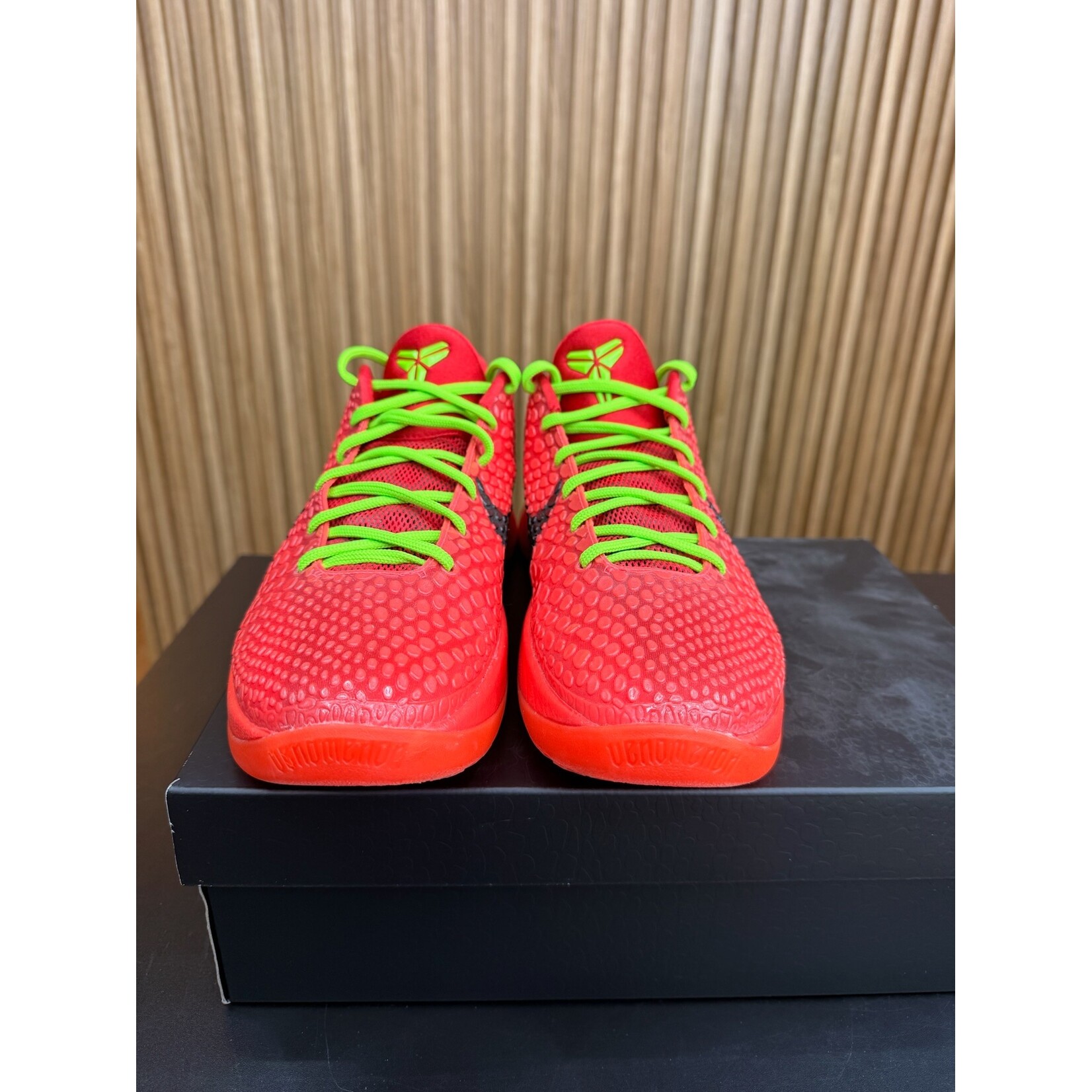 Nike Nike Kobe 6 Protro Reverse Grinch Size 9, PREOWNED