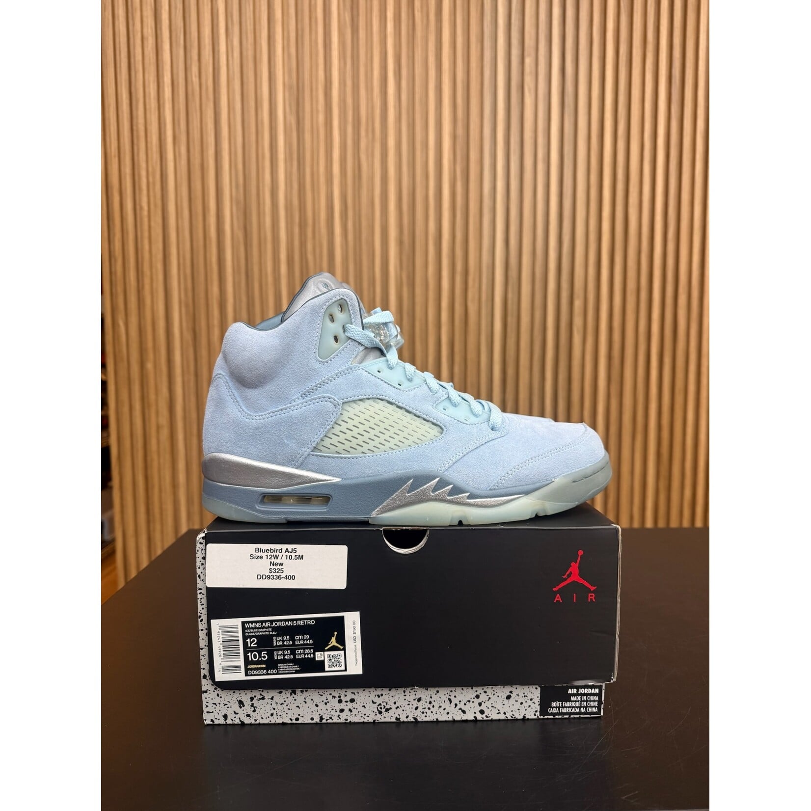 Jordan Jordan 5 Retro Bluebird (Women's) Size 12W, PREOWNED TRIED ON*