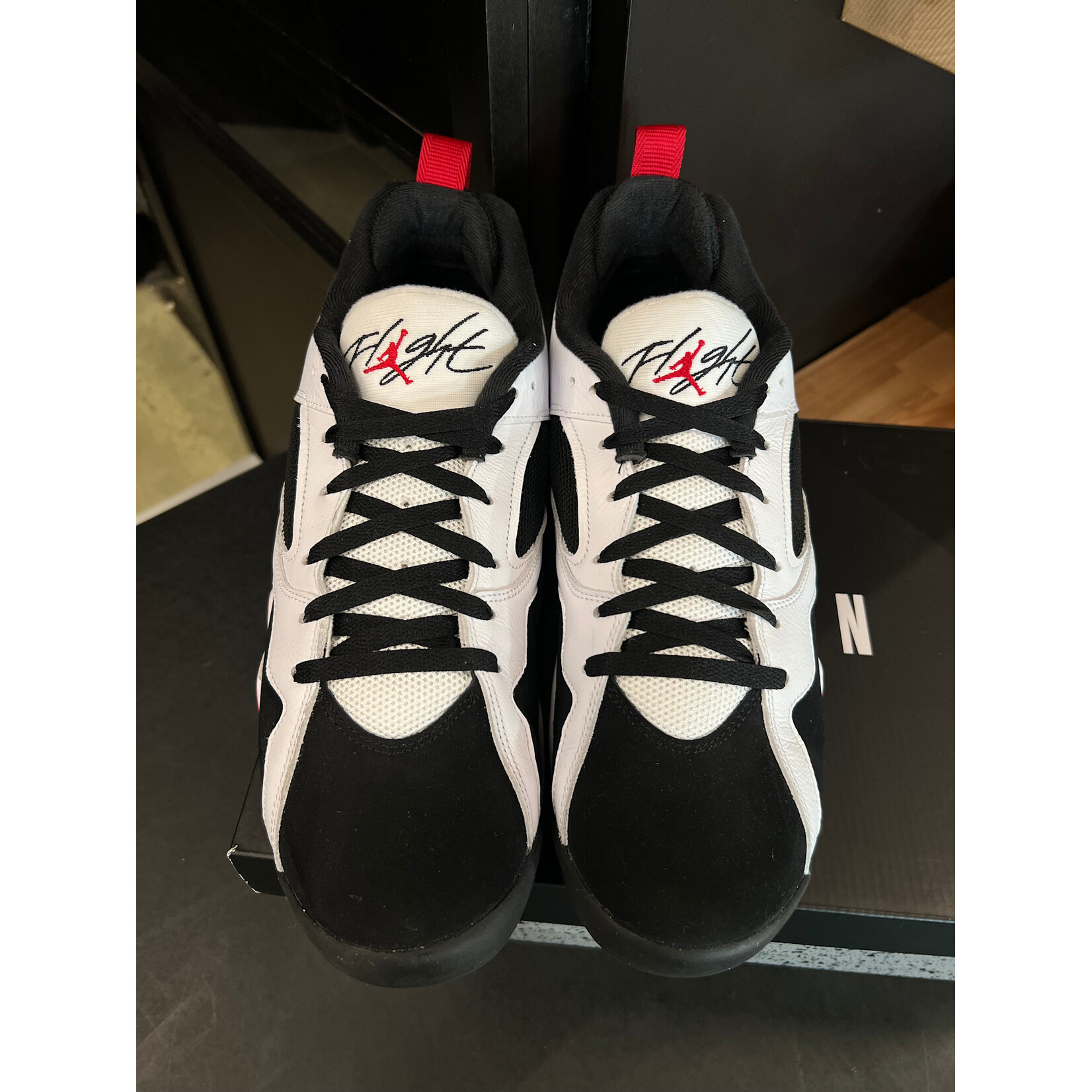 Jordan Jordan MVP 92 White Black Gym Red Size 12, PREOWNED*