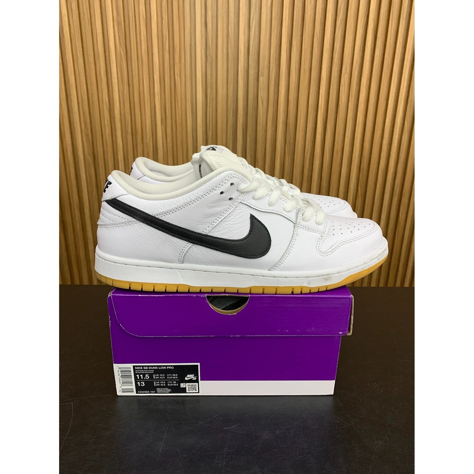 Nike Nike SB Dunk Low Pro White Gum Size 11.5, PREOWNED