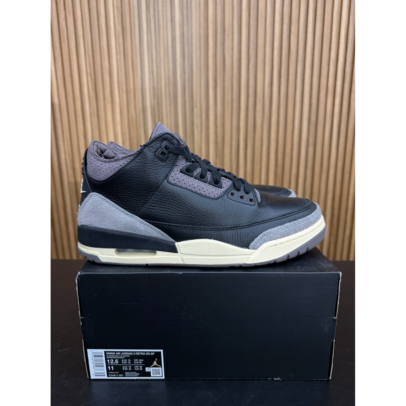 Jordan Jordan 3 Retro OG SP A Ma Maniére While You Were Sleeping (Women's) Size 12.5, PREOWNED