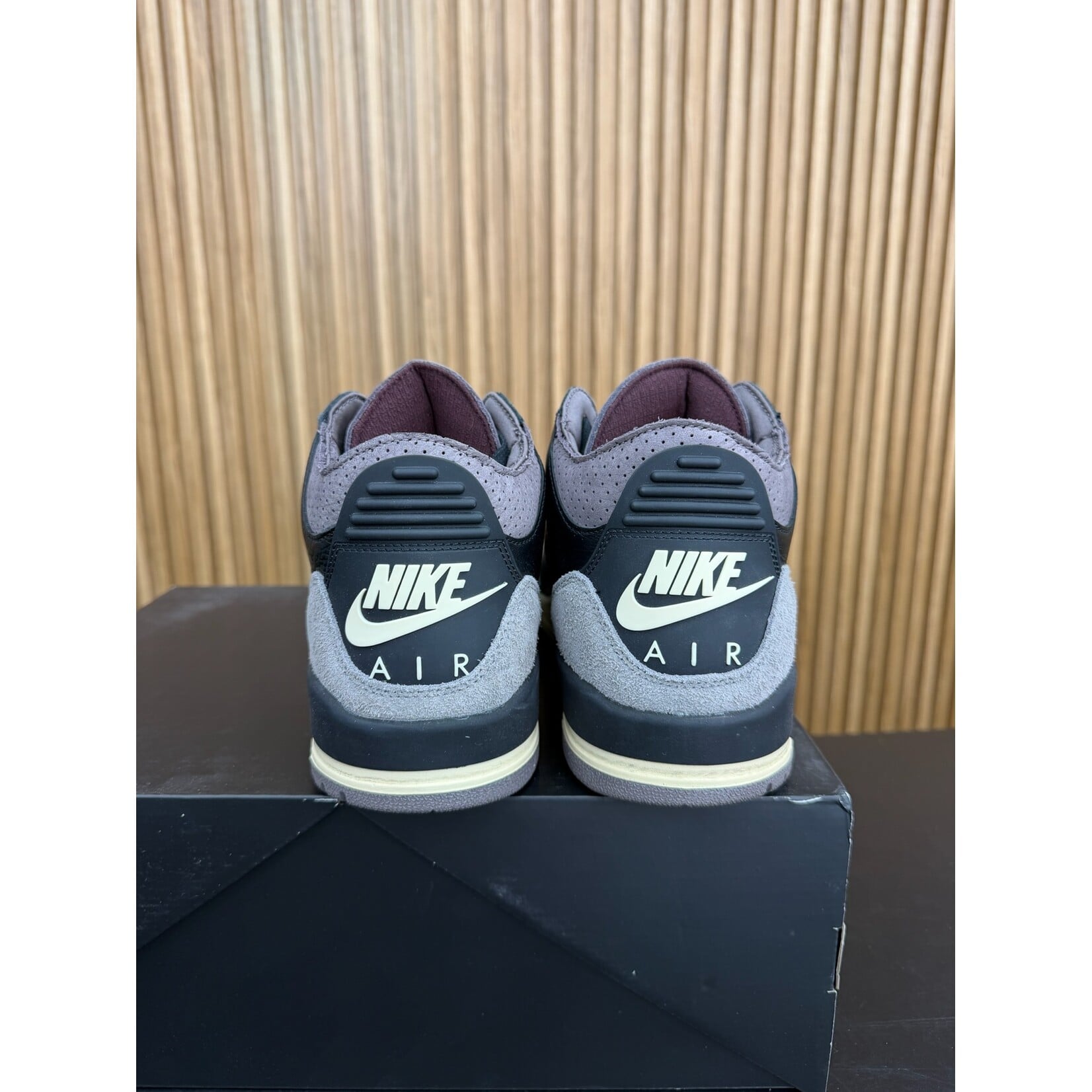 Jordan Jordan 3 Retro OG SP A Ma Maniére While You Were Sleeping (Women's) Size 12.5, PREOWNED