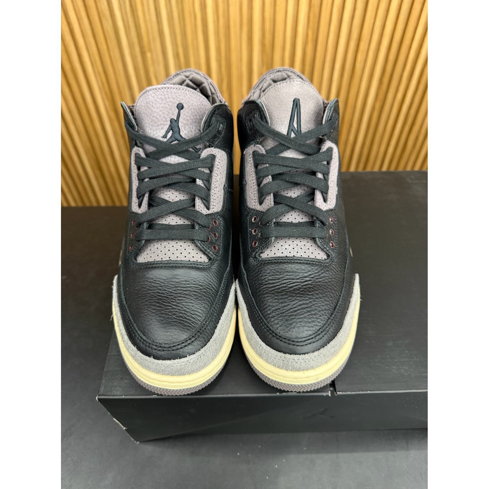 Jordan Jordan 3 Retro OG SP A Ma Maniére While You Were Sleeping (Women's) Size 12.5, PREOWNED