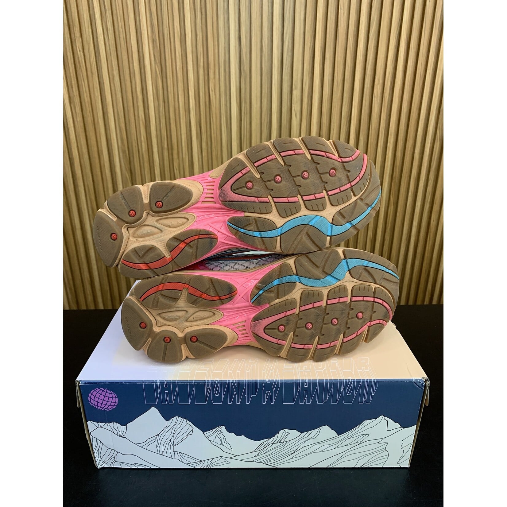 Saucony Saucony ProGrid Omni 9 Jae Tips To Do List Tan Size 11, PREOWNED