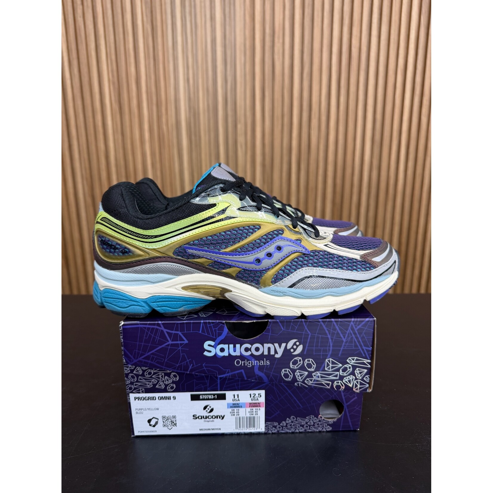Saucony Saucony ProGrid Omni 9 Crystal Cave Size 11, PREOWNED
