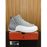 Jordan Jordan 12 Retro Stealth Size 10.5, PREOWNED