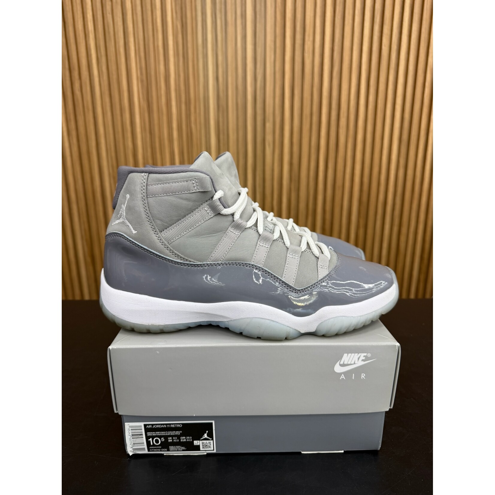 Jordan Jordan 11 Retro Cool Grey (2021) Size 10.5, PREOWNED