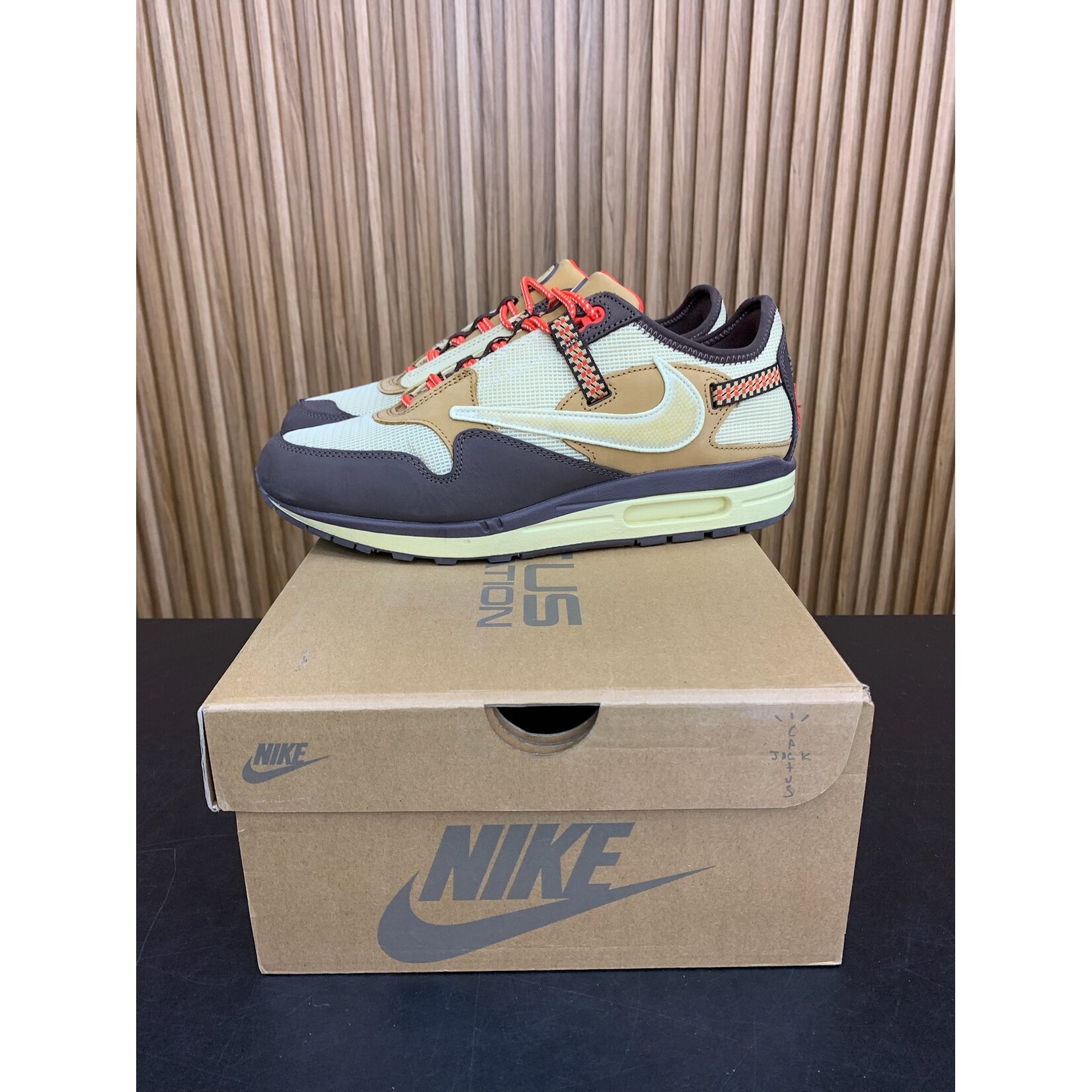 Nike Nike Air Max 1 Travis Scott Cactus Jack Baroque Brown Size 11, DS BRAND NEW
