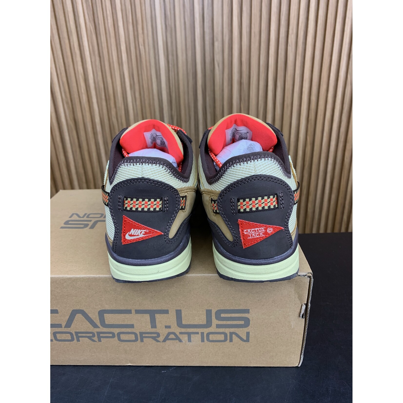Nike Nike Air Max 1 Travis Scott Cactus Jack Baroque Brown Size 11, DS BRAND NEW