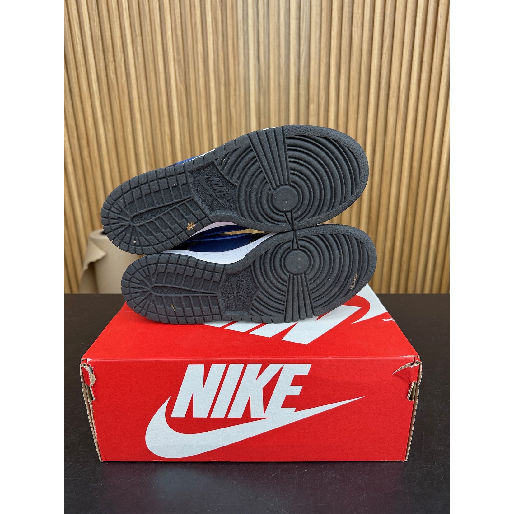 Nike Nike Dunk Low Midnight Navy (GS) Size 6.5, PREOWNED