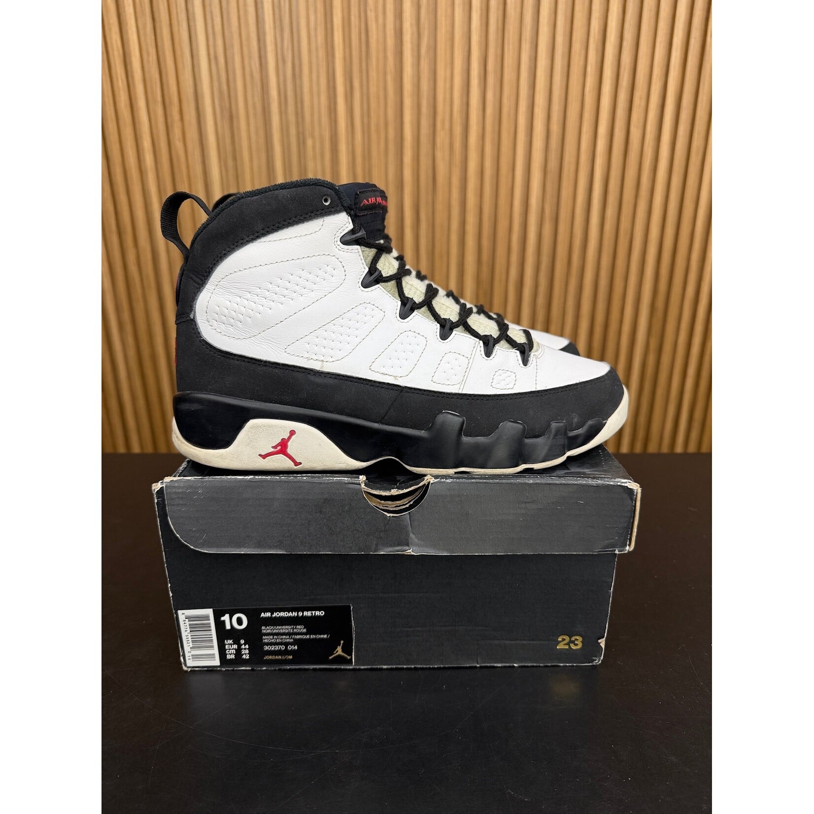 Jordan Jordan 9 Retro OG (2016) Size 10, PREOWNED REPLACEMENT BOX
