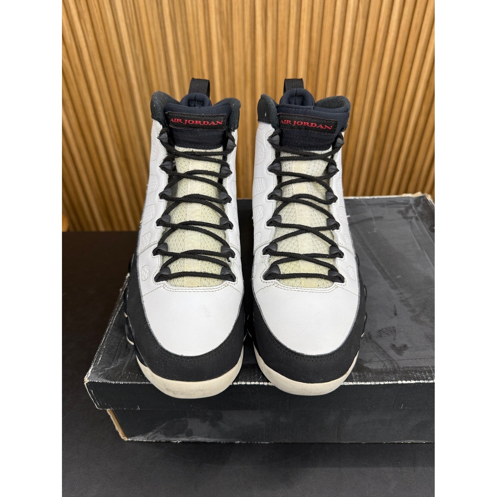 Jordan Jordan 9 Retro OG (2016) Size 10, PREOWNED REPLACEMENT BOX
