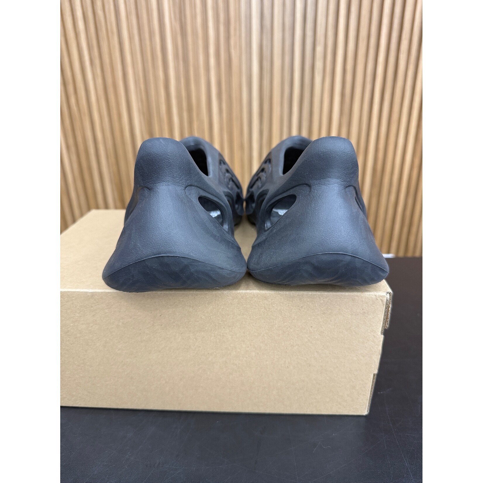 Adidas adidas Yeezy Foam RNR Onyx Size 8, PREOWNED*