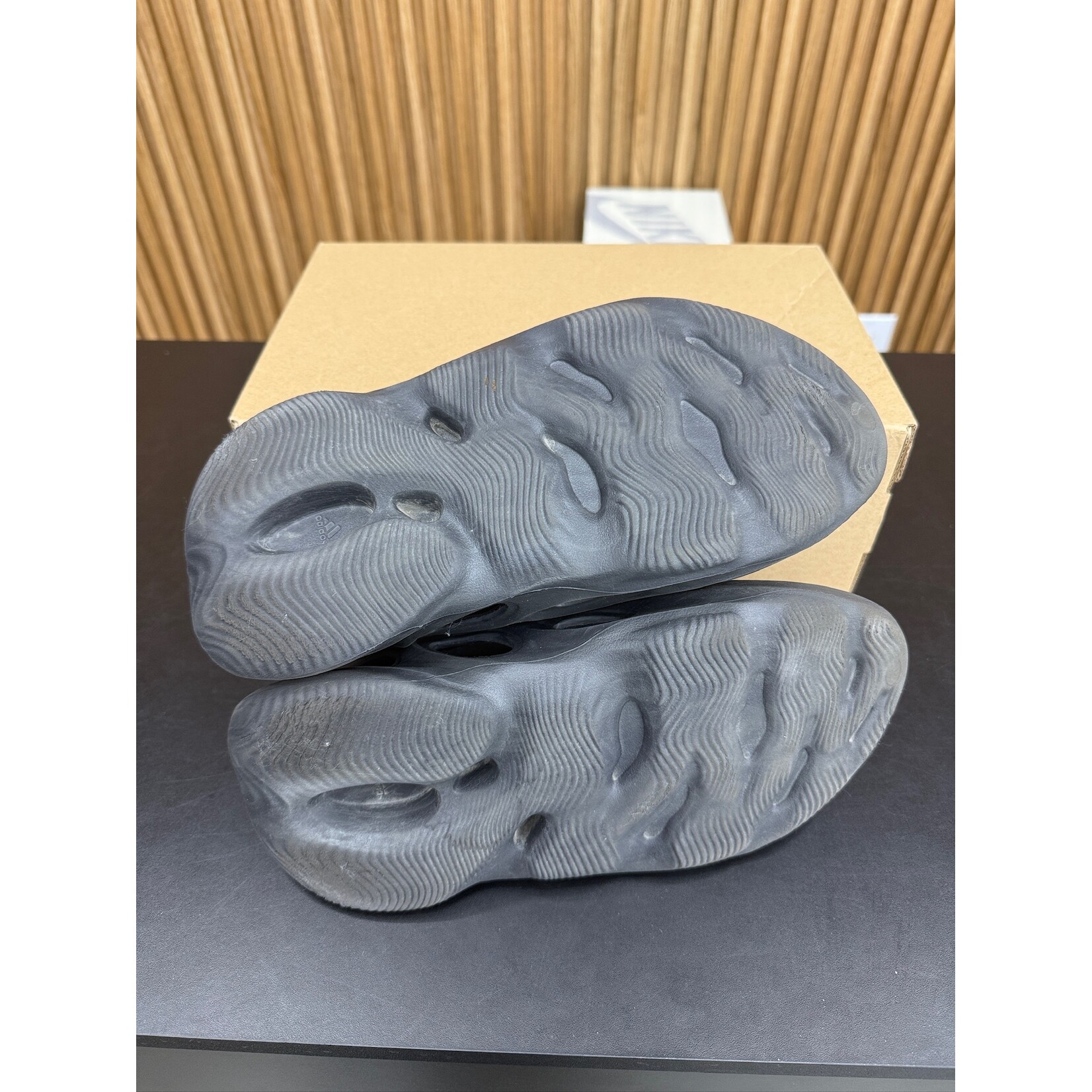 Adidas adidas Yeezy Foam RNR Onyx Size 8, PREOWNED*