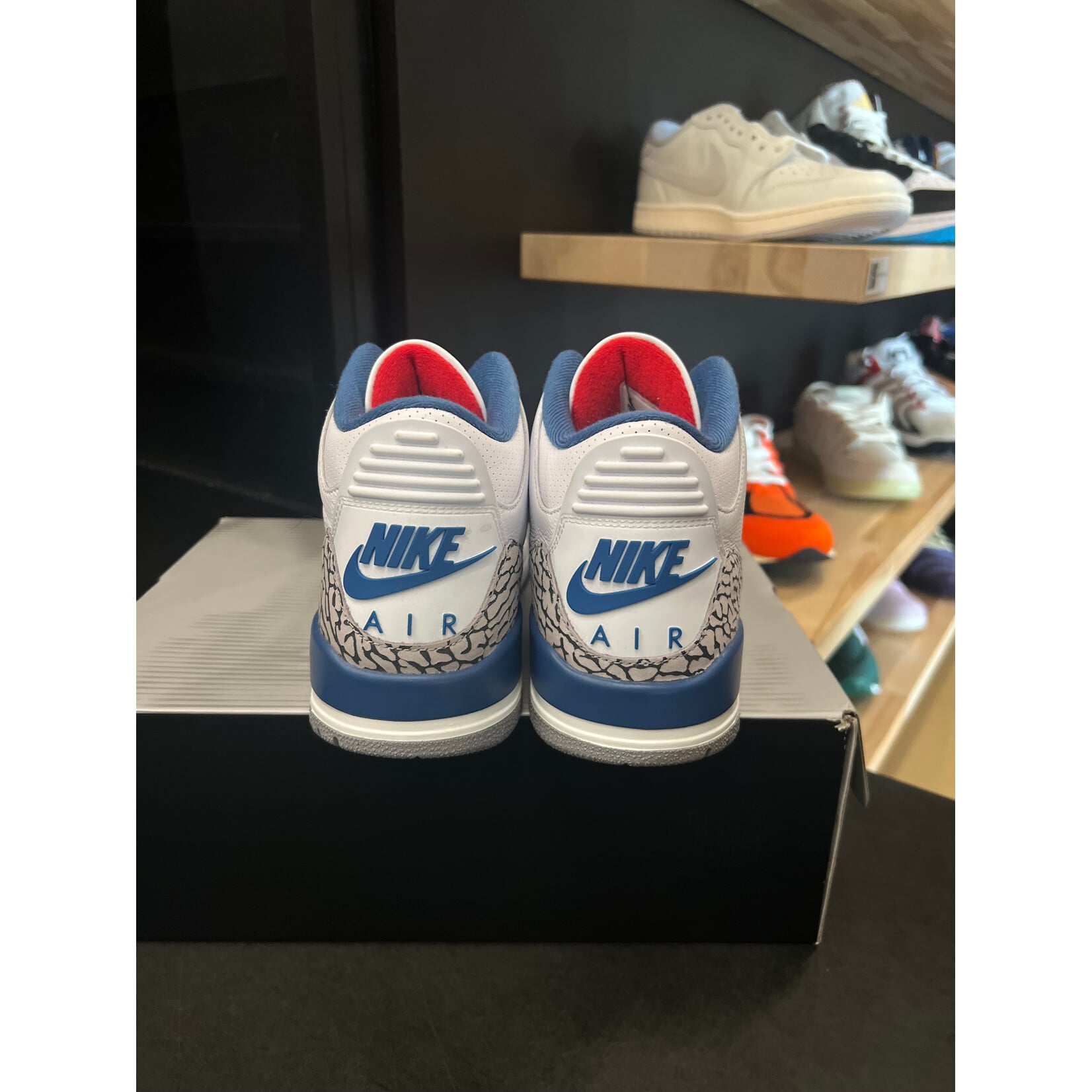 Jordan Jordan 3 Retro True Blue (2026) Size 9, PREOWNED