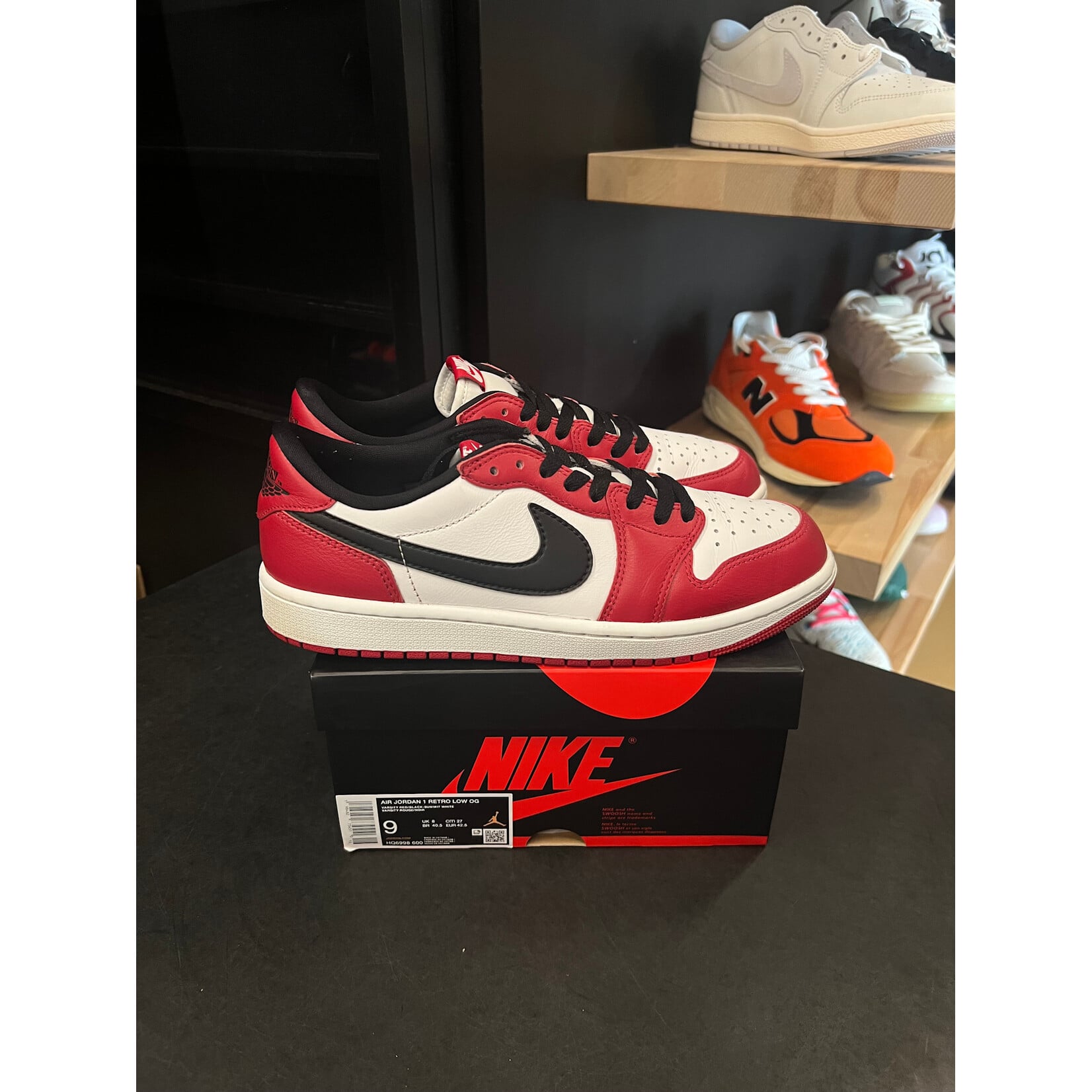 Jordan Jordan 1 Retro Low OG Chicago (2025) Size 9, PREOWNED