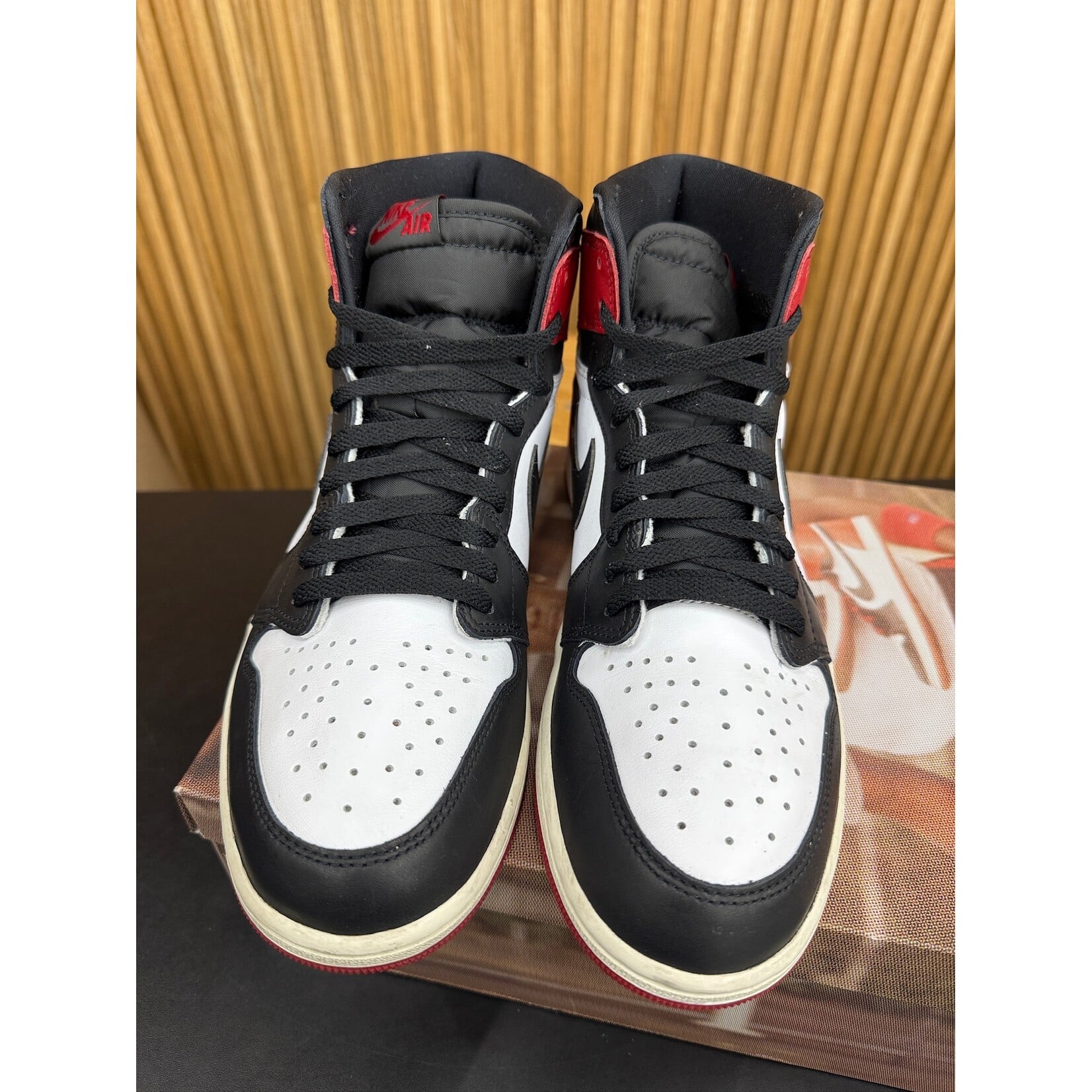 Jordan Jordan 1 Retro High OG Black Toe Reimagined Size 10.5, PREOWNED*