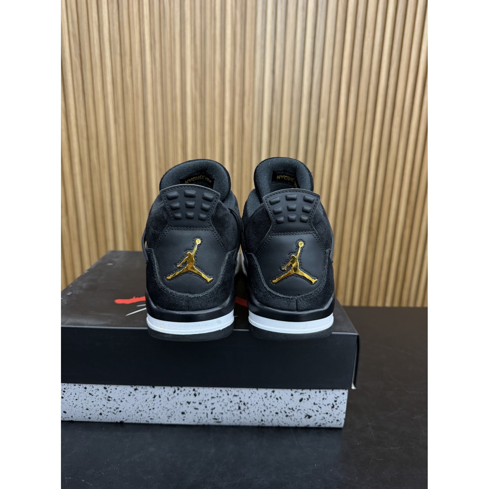 Jordan Jordan 4 Retro Royalty Size 10.5, PREOWNED*