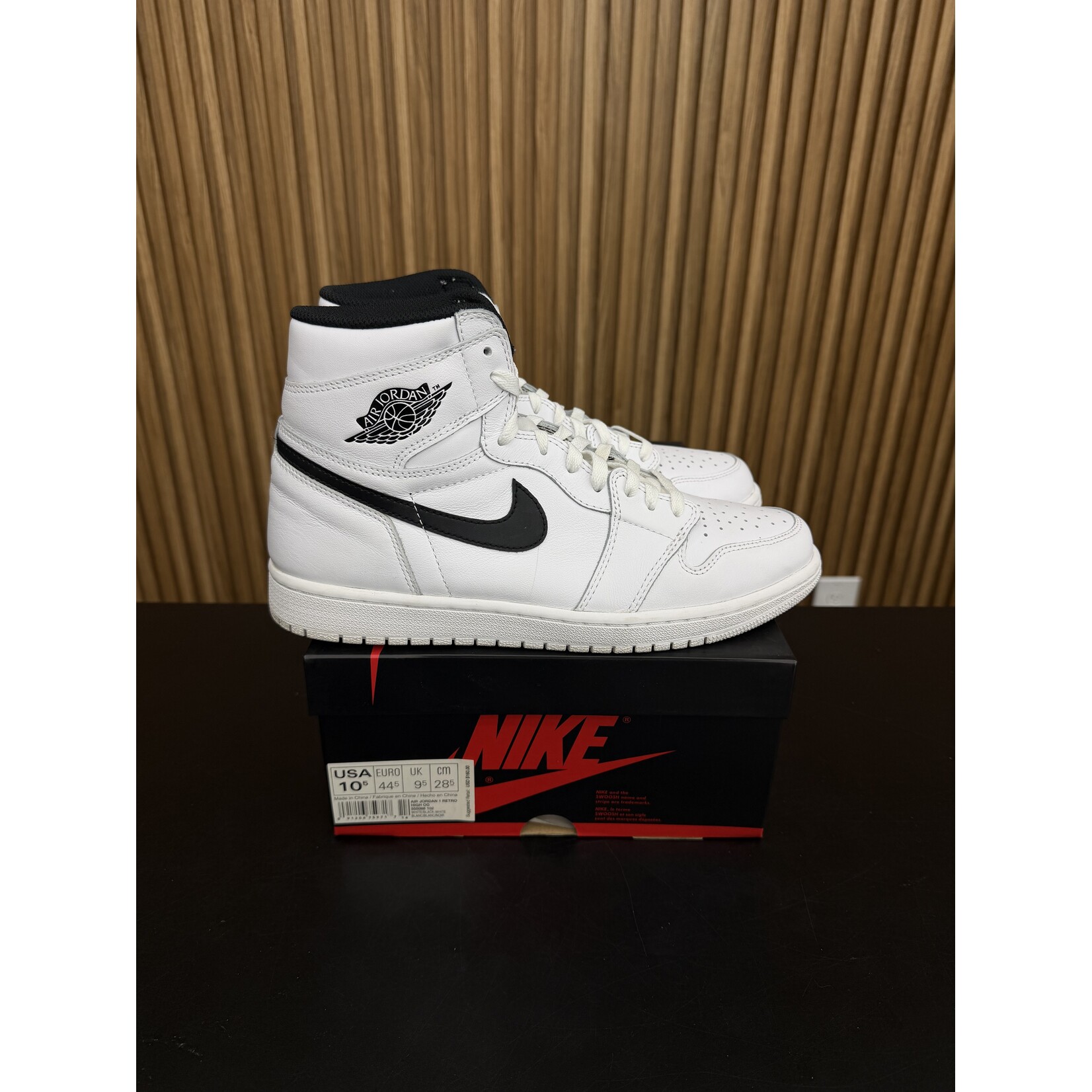 Jordan Jordan 1 Retro Yin Yang White Size 10.5, PREOWNED*