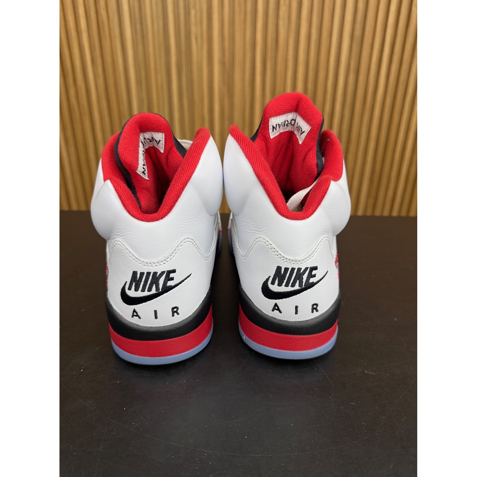Jordan Jordan 5 Retro Fire Red Black Tongue (2025) Size 9, PREOWNED NO BOX*