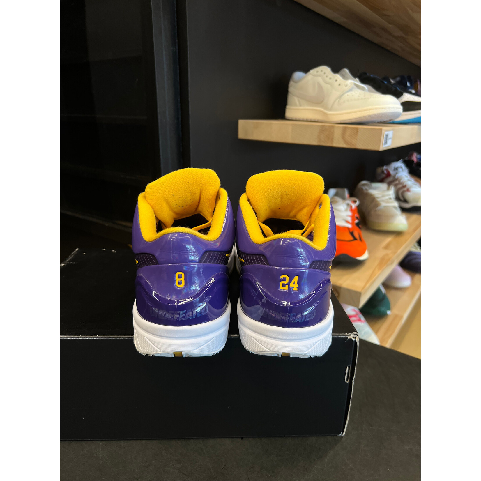 Nike Nike Kobe 4 Protro Undefeated Los Angeles Lakers Size 11, PREOWNED