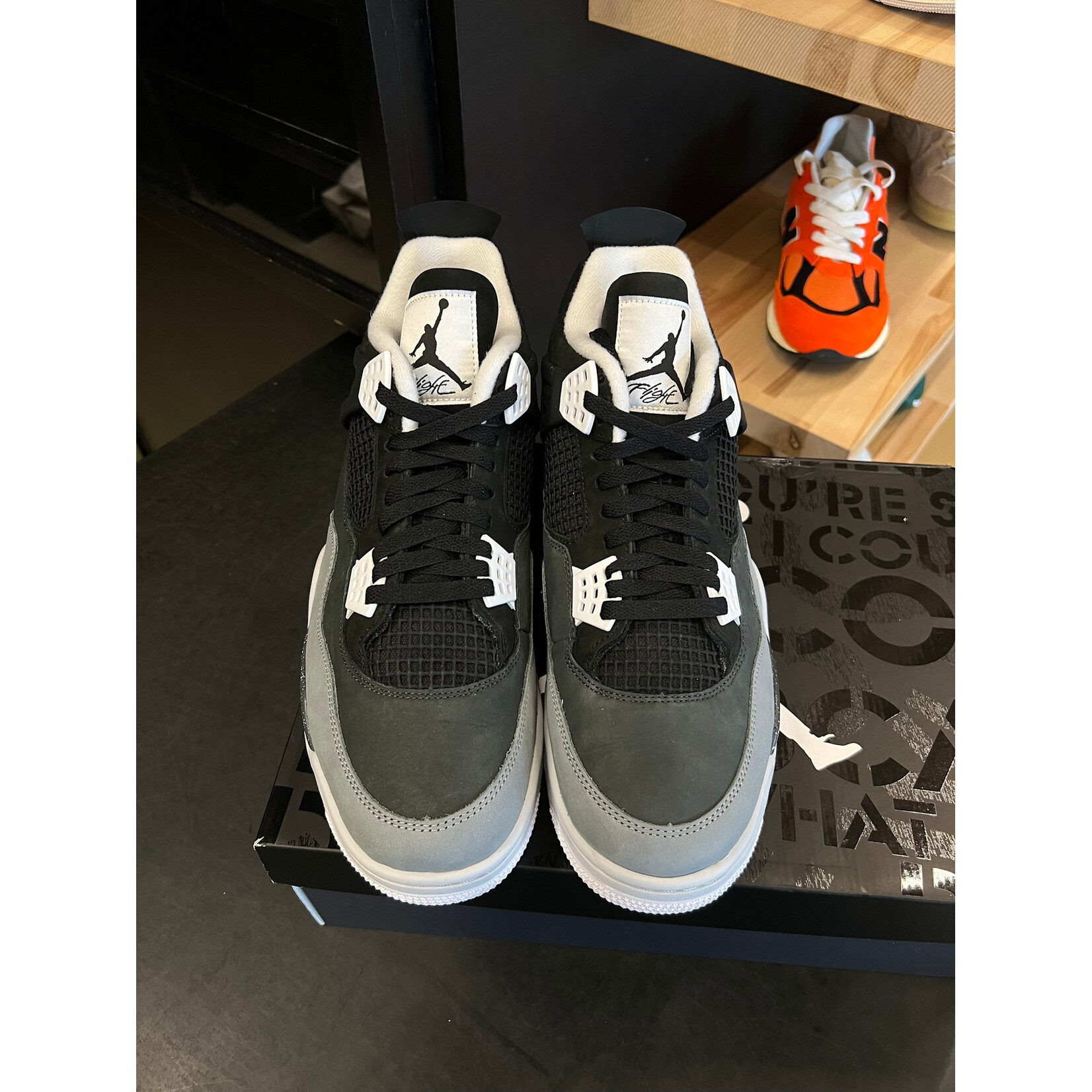 Jordan Jordan 4 Retro Fear (2024) Size 13, PREOWNED