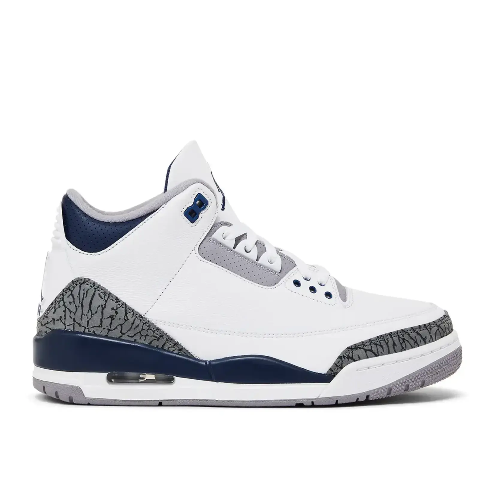 Jordan Jordan 3 Retro Midnight Navy Size 11, DS BRAND NEW*