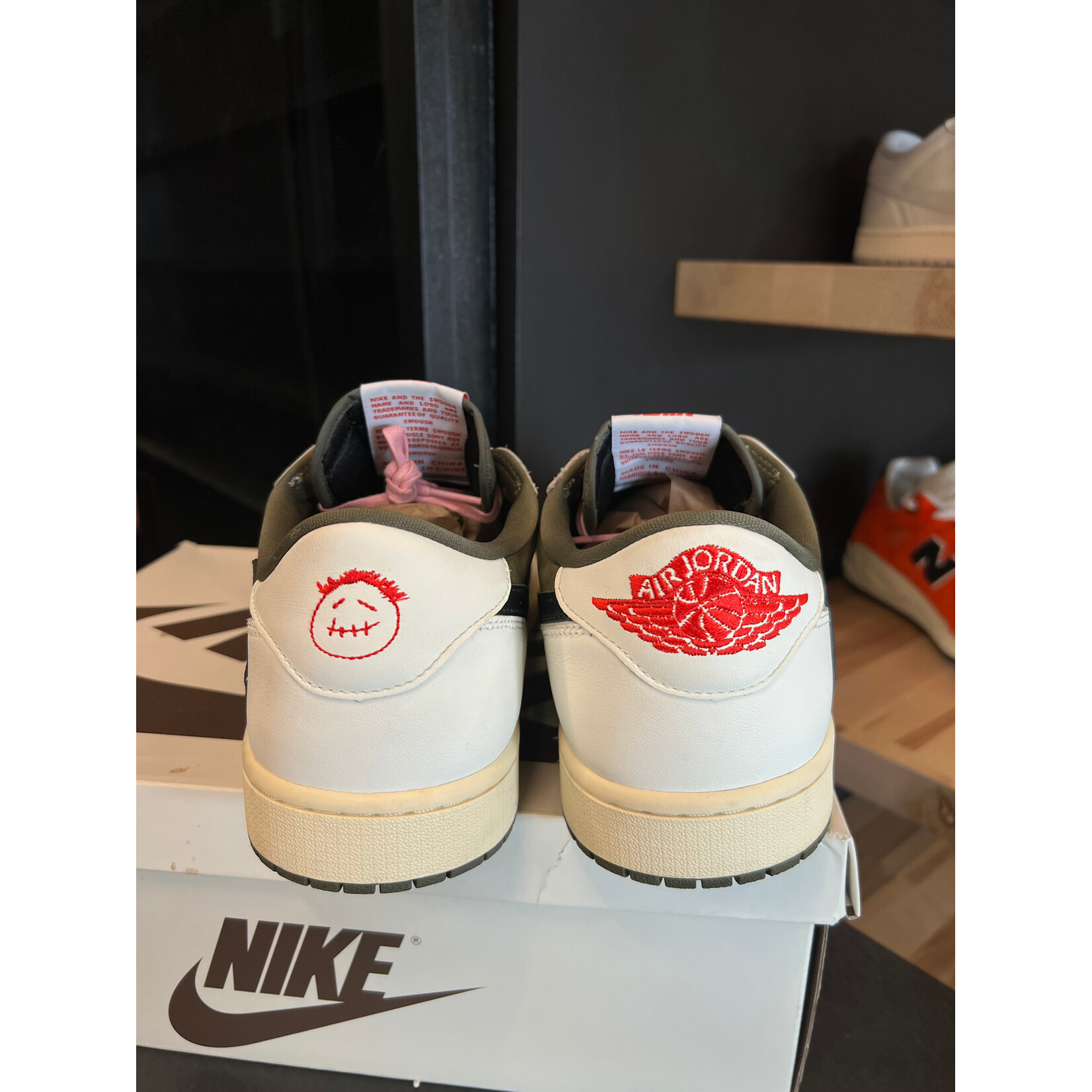 Jordan Jordan 1 Retro Low OG SP Travis Scott Medium Olive Size 14, PREOWNED