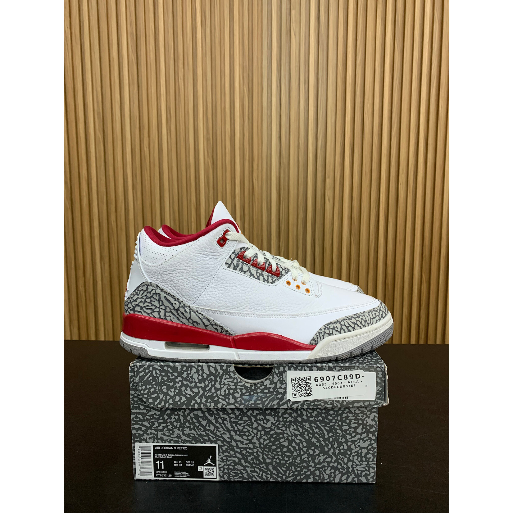 Jordan Jordan 3 Retro Cardinal Red Size 11, PREOWNED