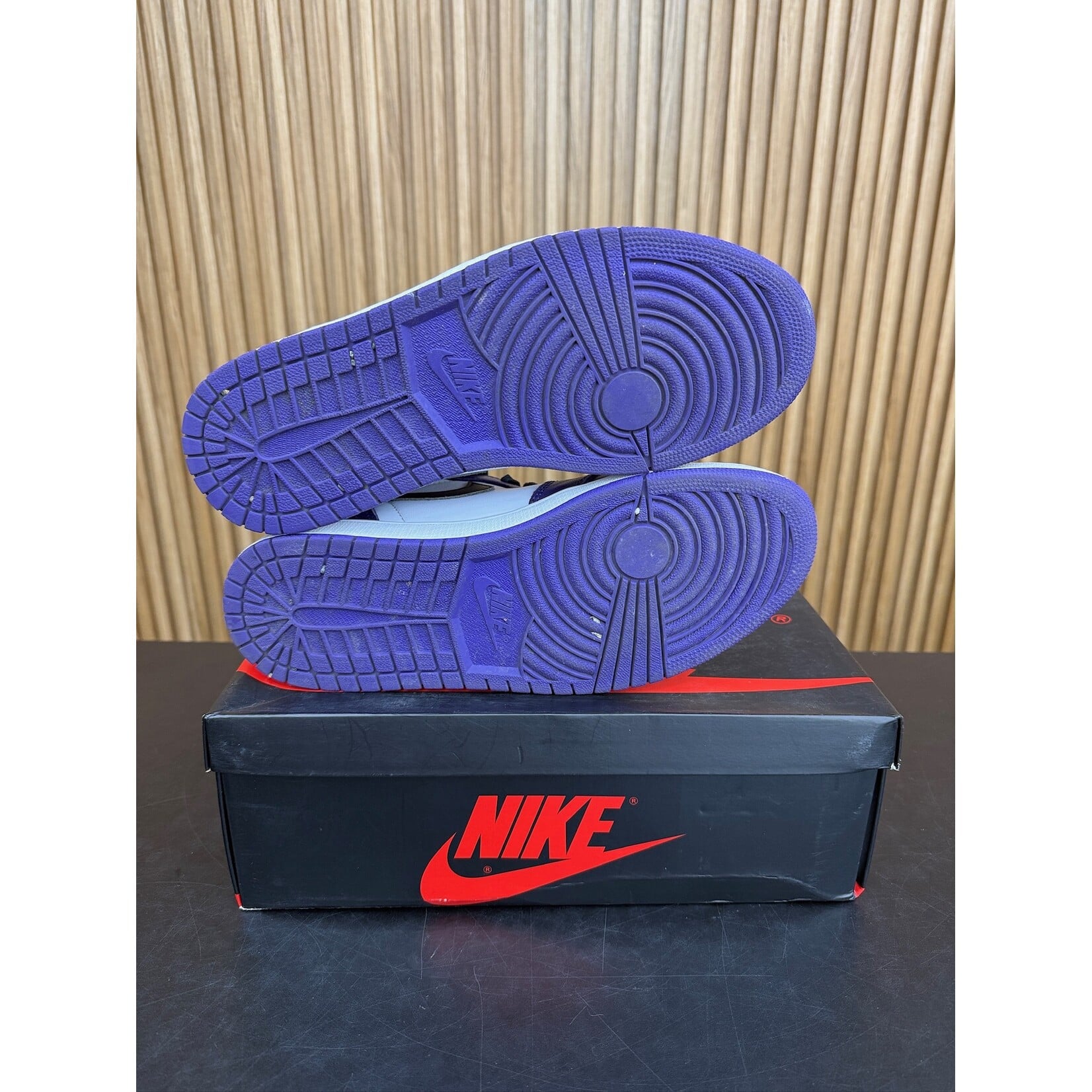 Jordan Jordan 1 Retro High Court Purple White Size 9.5, PREOWNED*